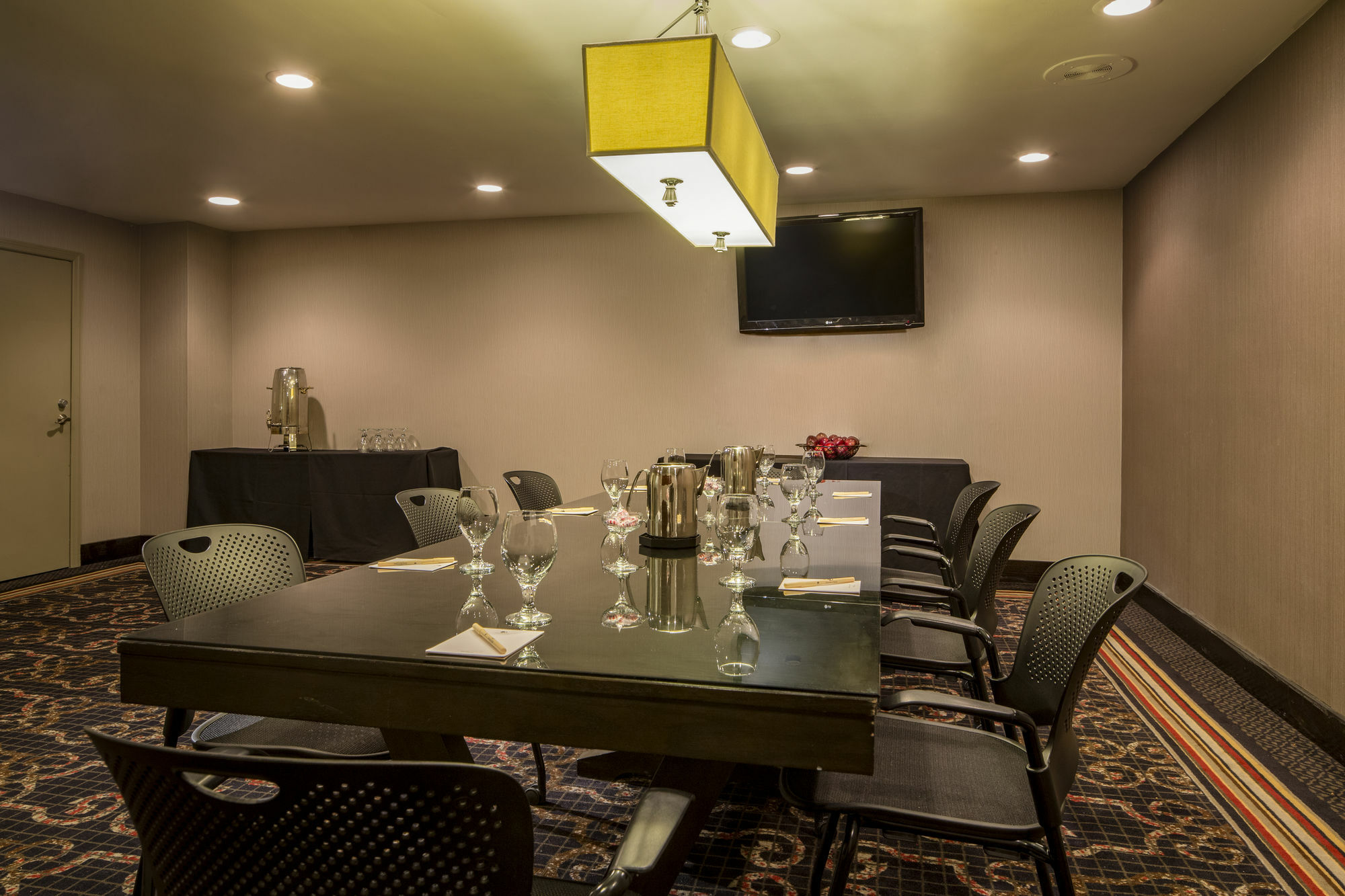 Doubletree By Hilton Hotel Raleigh - Brownstone - University المظهر الخارجي الصورة